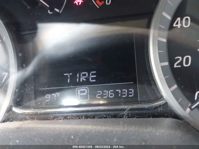 3N1AB7AP1EY305297 Nissan SENTRA SV