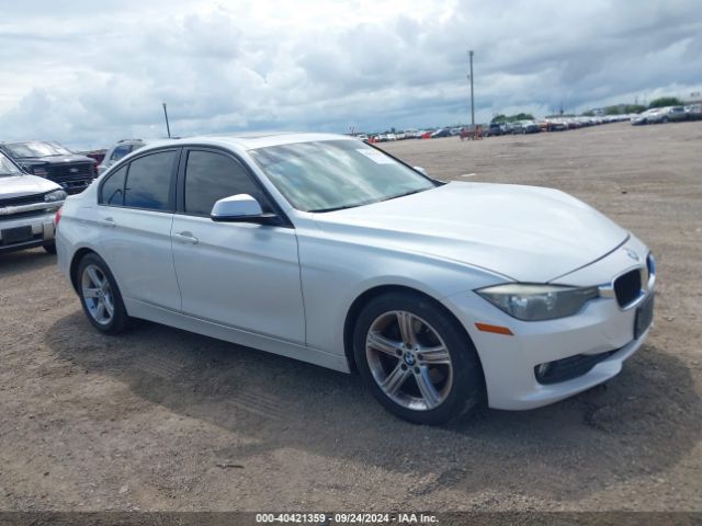 WBA3B1G5XFNT04153 BMW 320i