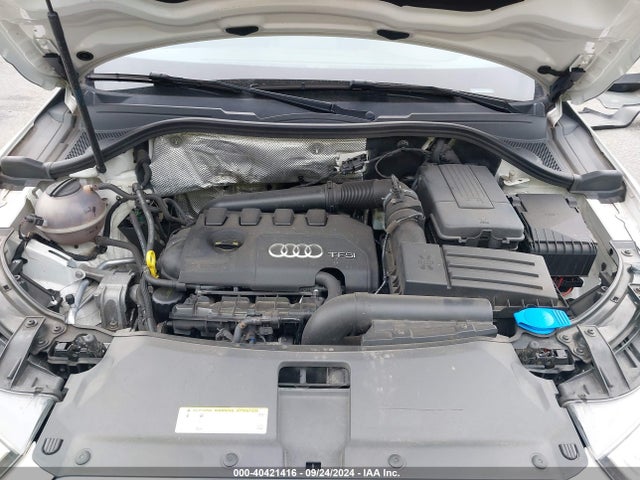 WA1EFCFS8FR001541 Audi Q3 2.0t Premium Plus