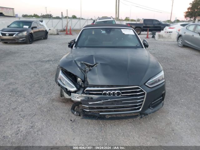 WAUYNGF52KN011584 Audi A5 45 Premium