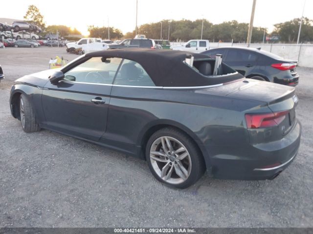 WAUYNGF52KN011584 Audi A5 45 Premium