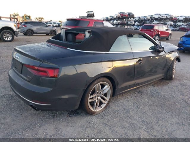 WAUYNGF52KN011584 Audi A5 45 Premium