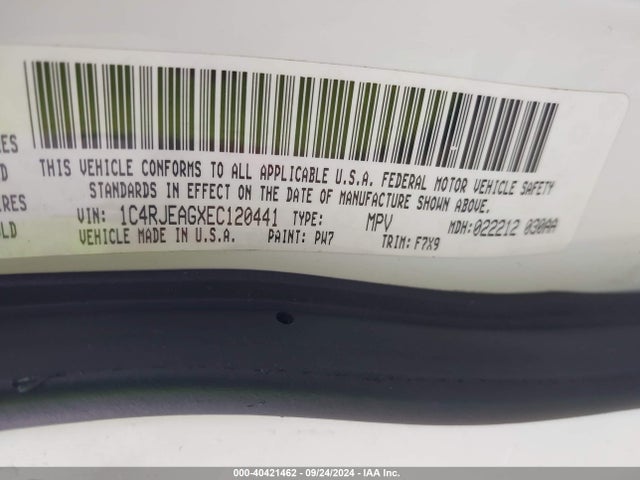 1C4RJEAGXEC120441 Jeep Grand Cherokee Laredo