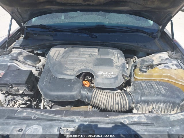 2C3CCAEG6HH560018 Chrysler 300C