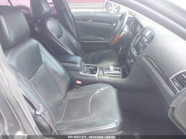 2C3CCAEG6HH560018 Chrysler 300C