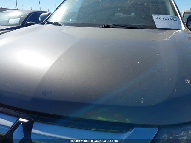 JA4AD3A31GZ007428 Mitsubishi Outlander Sel