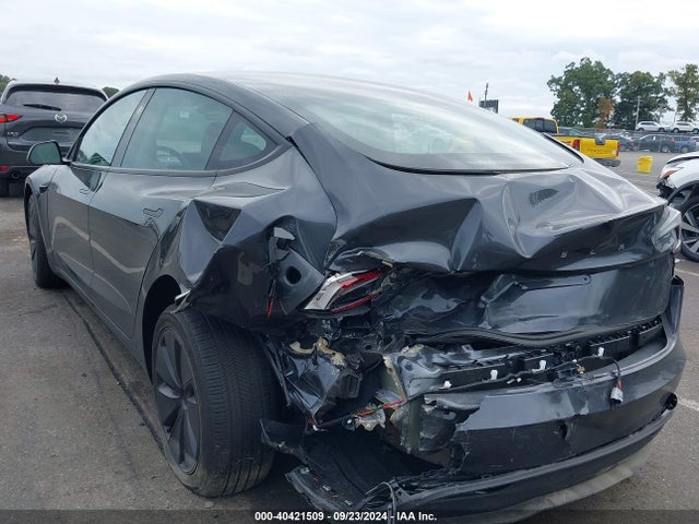 2024 TESLA MODEL 3 5YJ3E1EA2RF729881 Photo 2