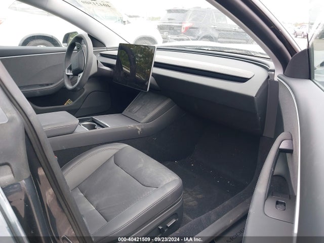 2024 TESLA MODEL 3 5YJ3E1EA2RF729881 Photo 4