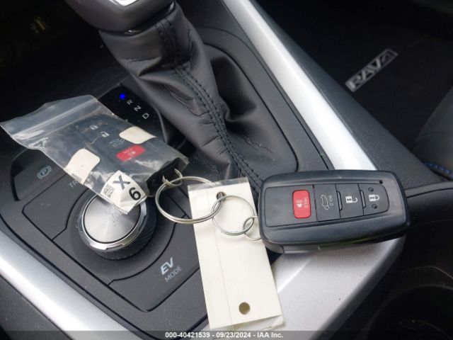 4T3E6RFV5RU160654 Toyota Rav4 Hybrid Xse