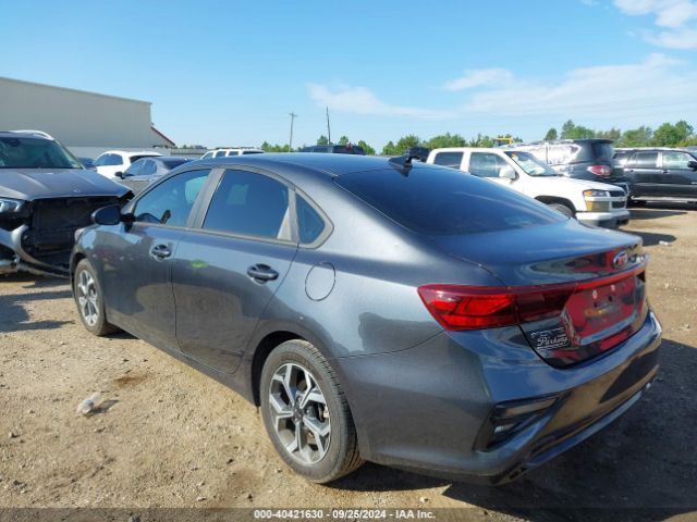 3KPF24ADXLE251875 KIA Forte Lxs