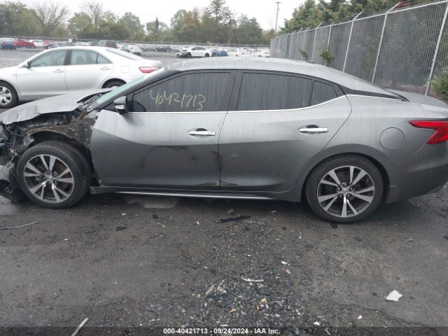 1N4AA6AP0GC376714 Nissan Maxima 3.5 Platinum