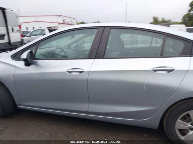 1G1BC5SM6H7149067 Chevrolet Cruze Ls Auto