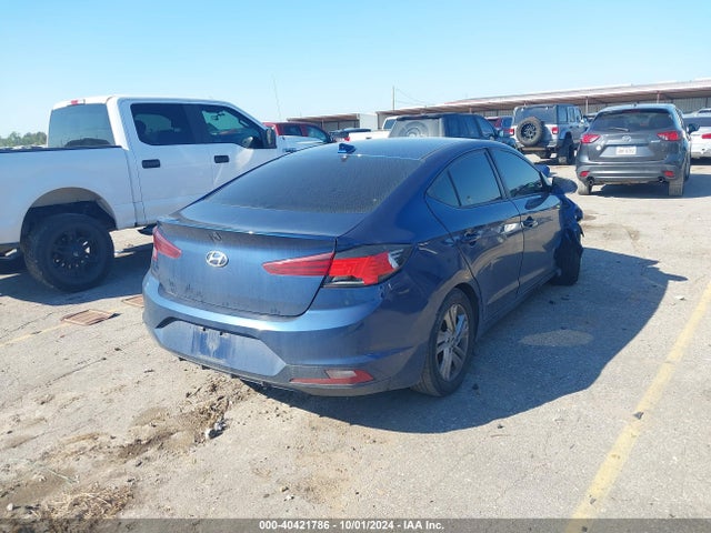 Hyundai ELANTRA SEL 2020 5NPD84LF9LH553786 Image 4
