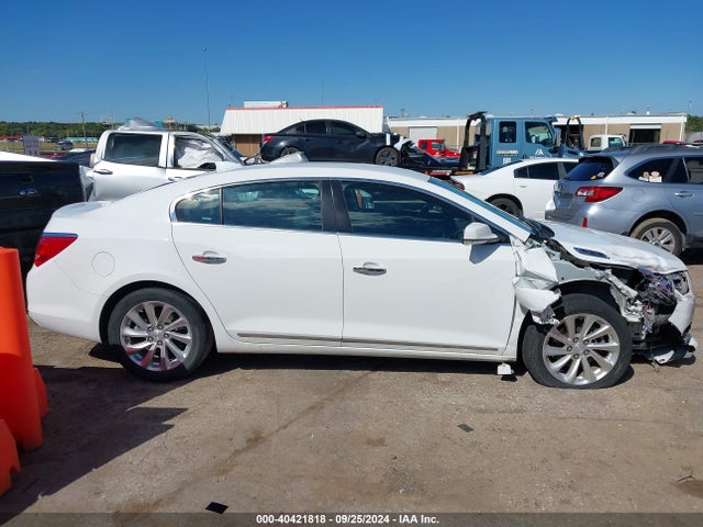1G4GB5G32FF326504 Buick Lacrosse Leather