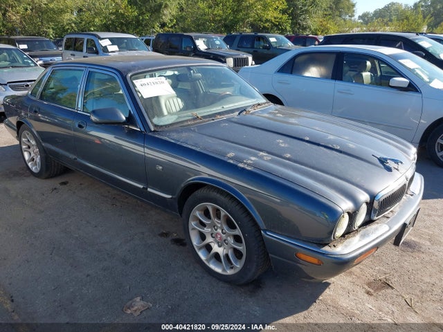 1999 JAGUAR XJ8 SAJHX1049XC865552 Photo 0