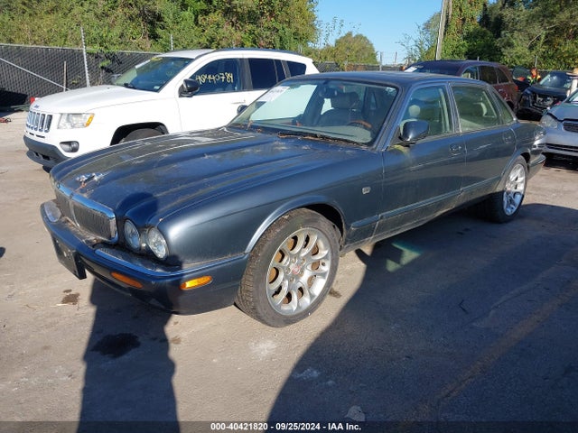 1999 JAGUAR XJ8 SAJHX1049XC865552 Photo 1