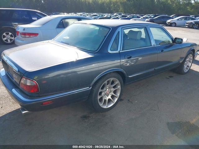 1999 JAGUAR XJ8 SAJHX1049XC865552 Photo 3