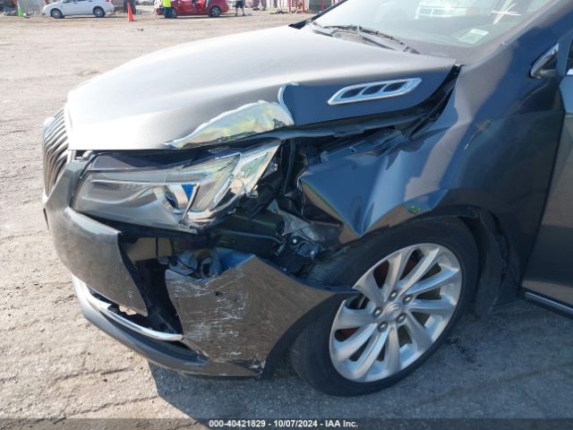 1G4GB5G35GF266820 Buick Lacrosse Leather
