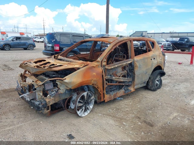 Toyota Rav4 Xle 2016 2T3WFREV1GW290935 Image 2