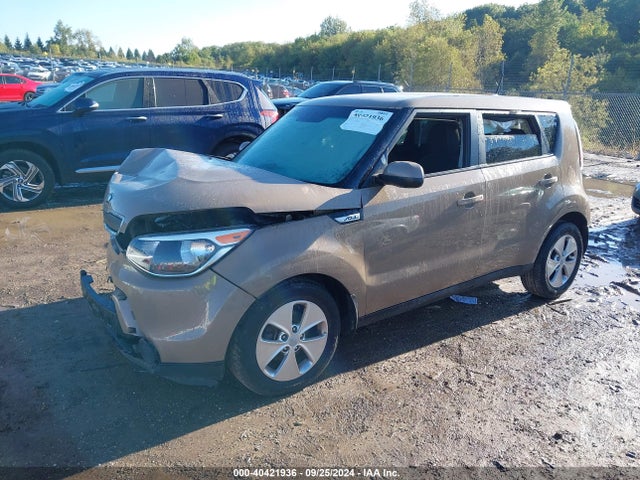 KIA Soul 2016 KNDJN2A23G7290284 Image 2