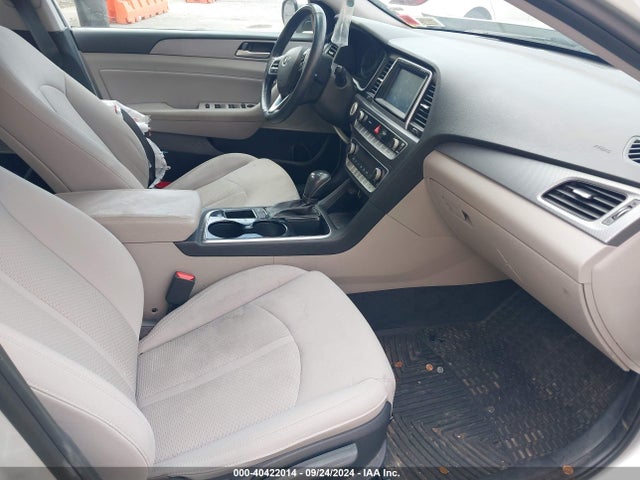 Hyundai SONATA SEL 2019 5NPE34AF4KH771042 Image 5