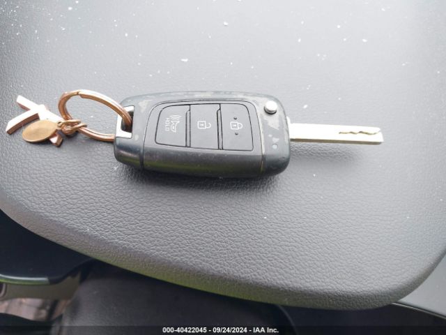 5NMS2CAD4LH156987 Hyundai Santa Fe Se