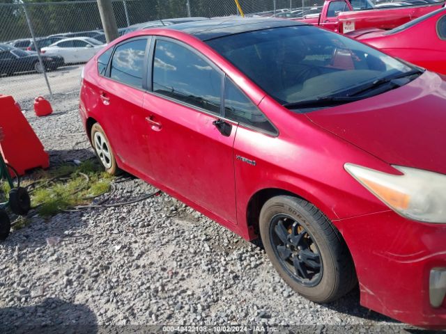 JTDKN3DU6E1752568 Toyota Prius Three