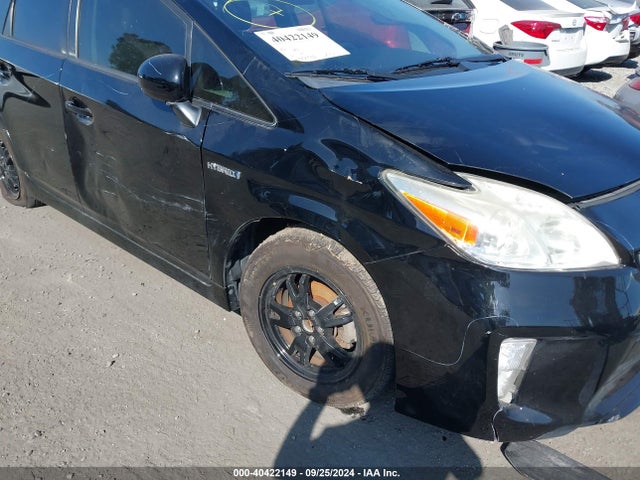 Toyota Prius Two 2014 JTDKN3DUXE1764044 Image 17