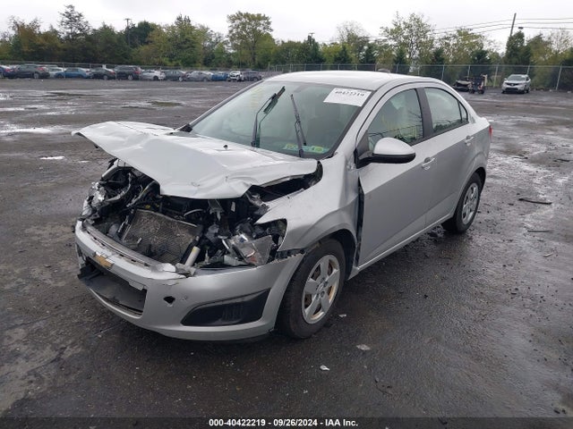 Chevrolet Sonic Ls Auto 2016 1G1JA5SH0G4112438 Image 2