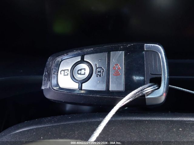1FMCU0MN8PUA24133 Ford Escape St-line