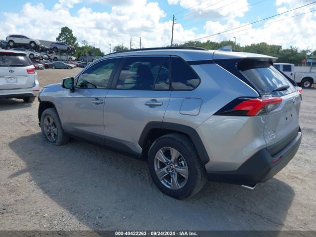 JTMRWRFV8RJ060211 Toyota Rav4 Hybrid Xle