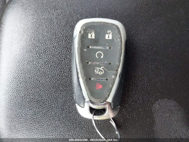 2GNAXKEV5K6125111 Chevrolet EQUINOX LT