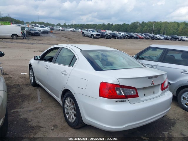 2011 MITSUBISHI GALANT 4A32B3FF5BE031053 Photo 2