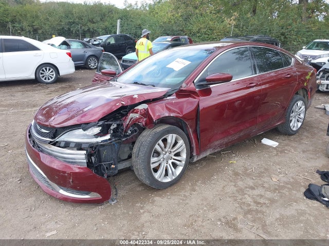 Chrysler 200 Limited 2015 1C3CCCAB6FN573619 Image 2