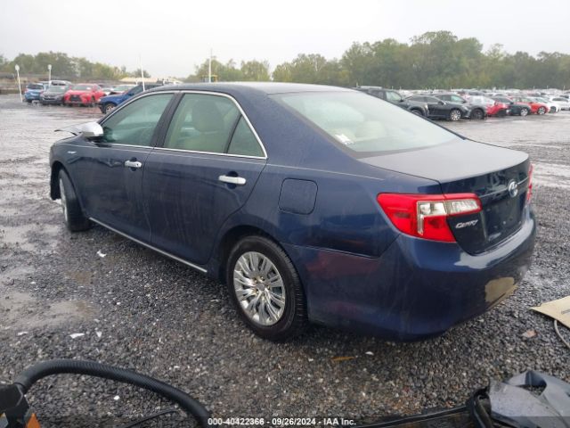 4T1BD1FK0EU112904 Toyota Camry Hybrid Le