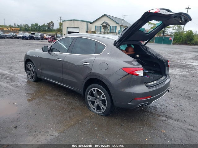 ZN661XUL7JX259547 Maserati Levante Granlusso