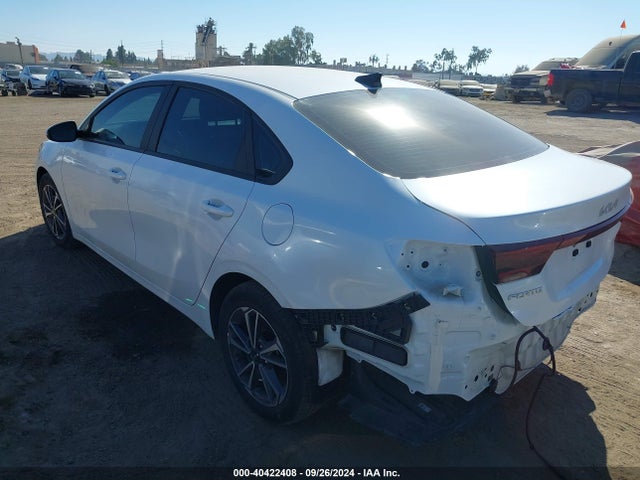 KIA Forte Lxs 2023 3KPF24AD5PE668455 Image 3