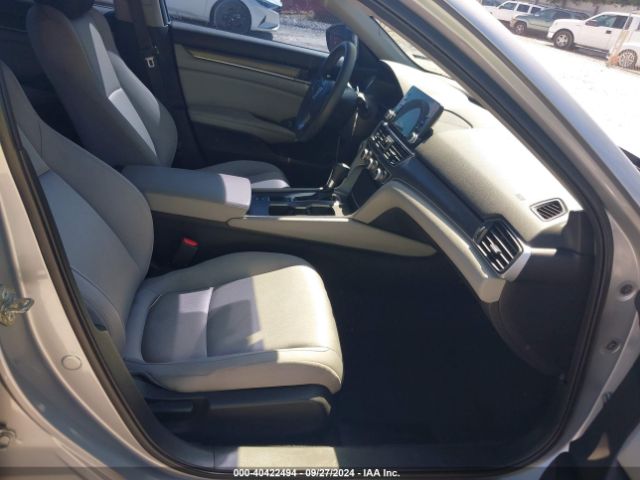 1HGCV1F13LA009411 Honda ACCORD LX