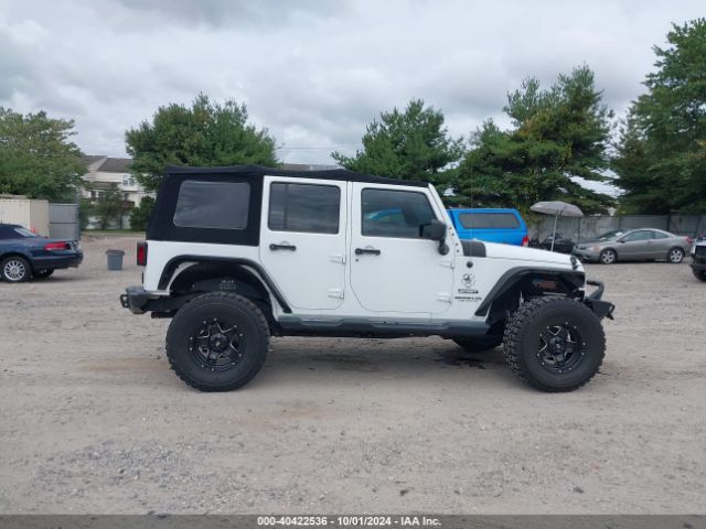1C4BJWDG3HL502897 Jeep Wrangler Unlimited Sport 4x4