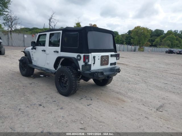 1C4BJWDG3HL502897 Jeep Wrangler Unlimited Sport 4x4