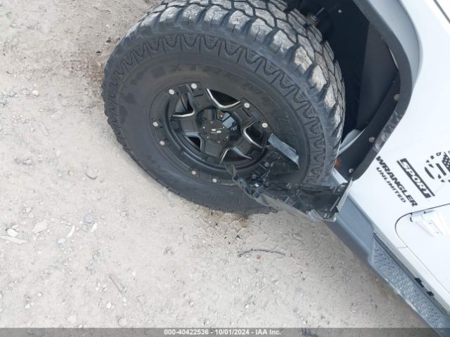 1C4BJWDG3HL502897 Jeep Wrangler Unlimited Sport 4x4