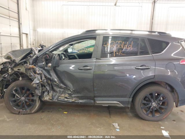 2T3RFREVXJW843201 Toyota Rav4 Adventure