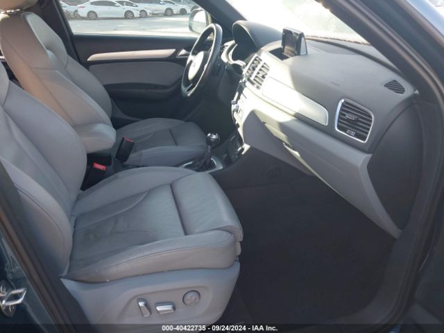 WA1BCCFS5JR022335 Audi Q3 2.0t Premium/2.0t Sport Premium