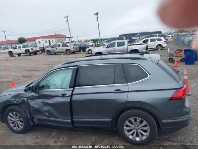 3VV3B7AXXJM180454 Volkswagen Tiguan 2.0t Se/2.0t Sel