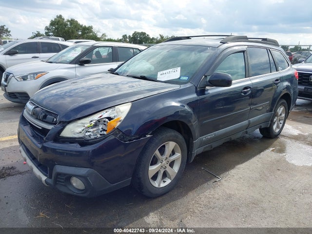 Subaru Outback 2.5i Limited 2014 4S4BRCLC8E3226116 Image 2
