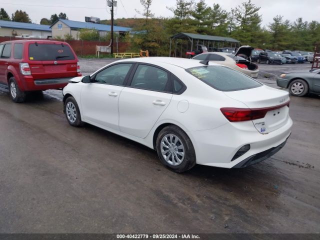 3KPF24AD7NE431852 KIA FORTE FE