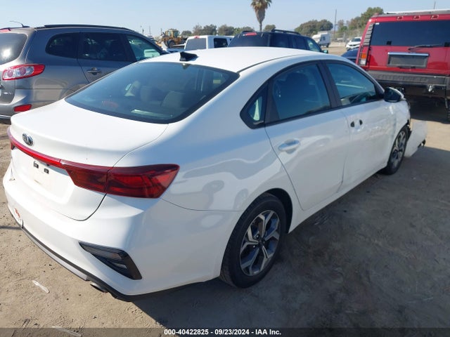 KIA Forte Lxs 2019 3KPF24AD7KE050689 Image 4