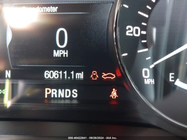 5LMCJ2D92JUL31759 Lincoln MKC SELECT