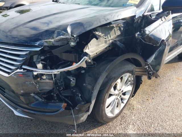5LMCJ2D92JUL31759 Lincoln MKC SELECT