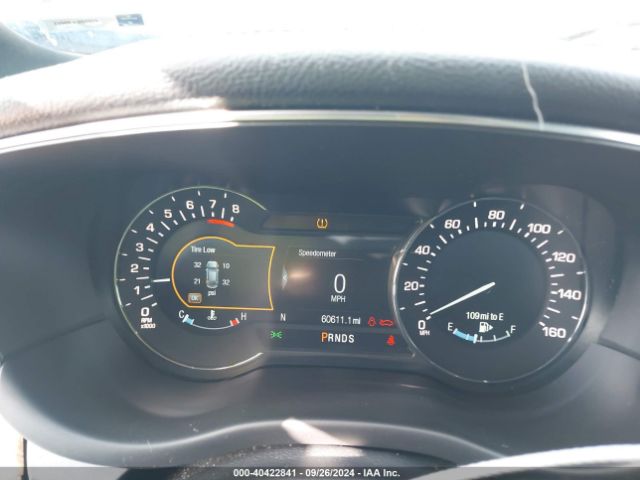 5LMCJ2D92JUL31759 Lincoln MKC SELECT